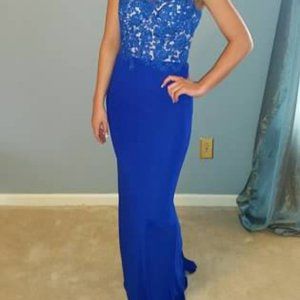 La Femme prom/formal dress beautiful blue